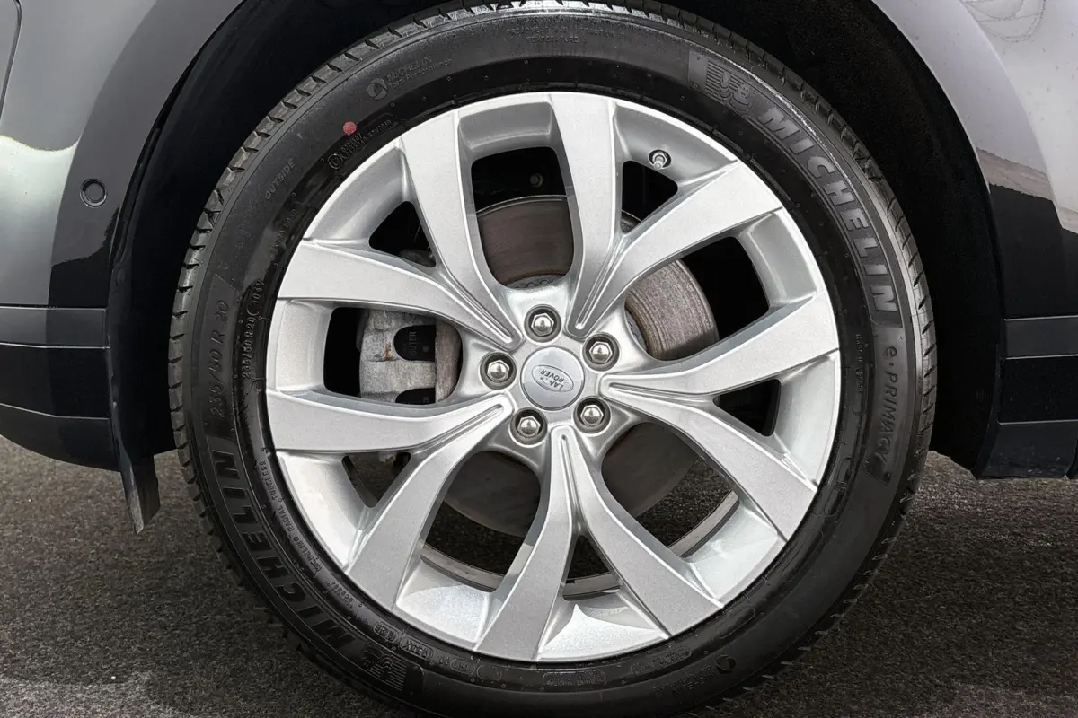 1.5 P300e AWD SE Leder Memory Stuur-Stoelverwarming Camera