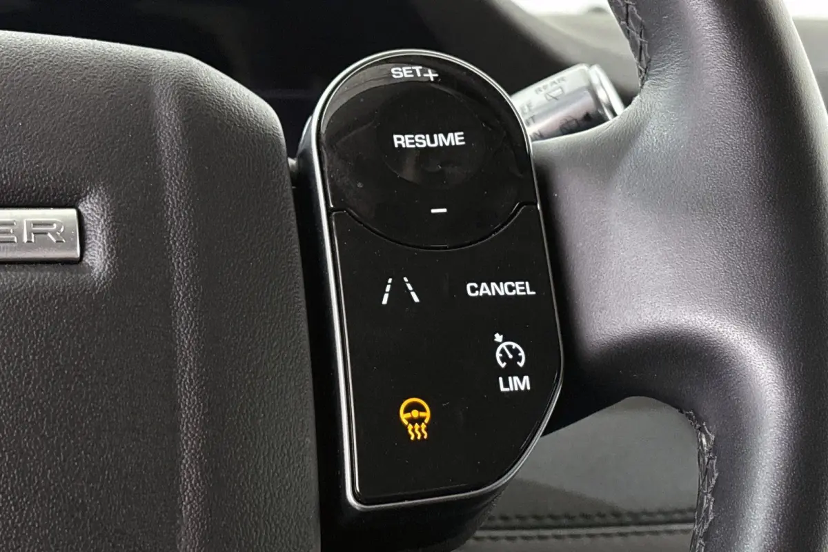 1.5 P300e AWD SE Leder Memory Stuur-Stoelverwarming Camera