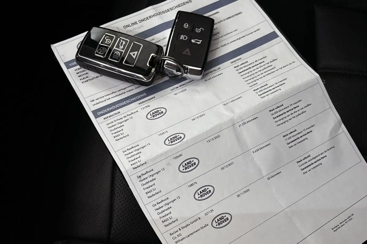 1.5 P300e AWD SE Leder Memory Stuur-Stoelverwarming Camera