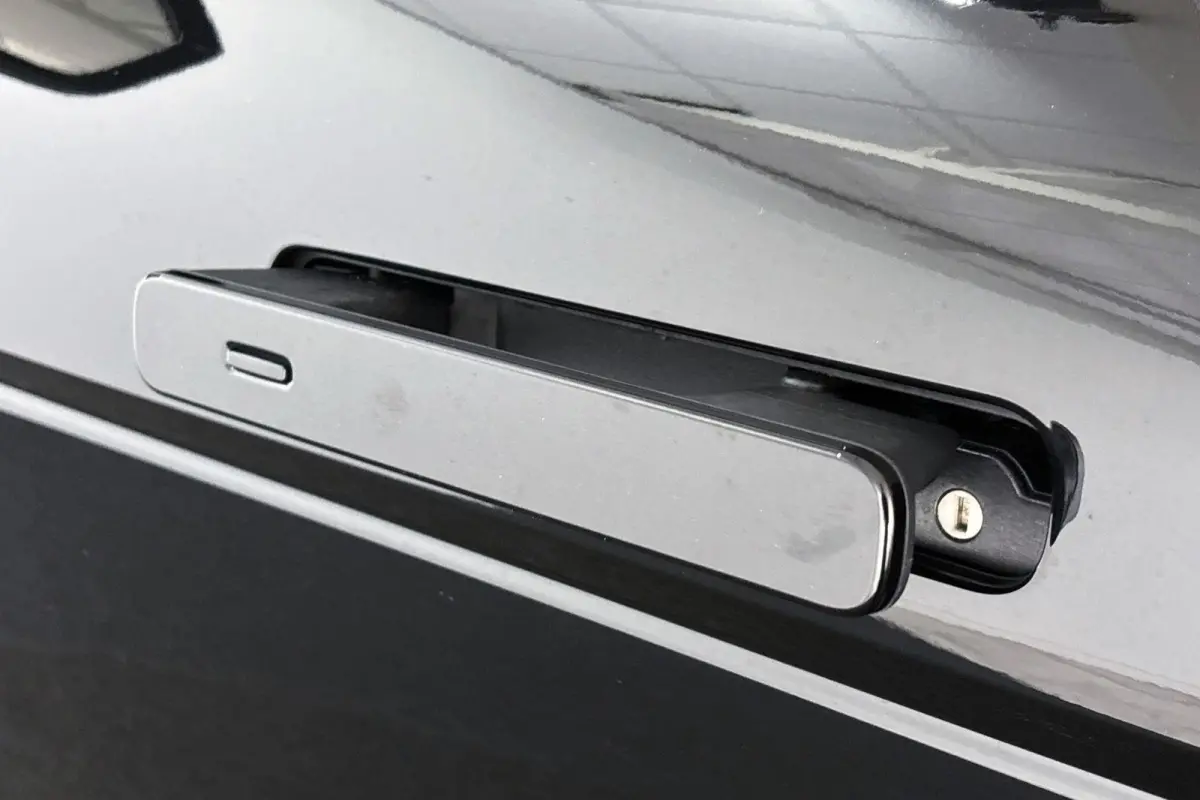 1.5 P300e AWD SE Leder Memory Stuur-Stoelverwarming Camera