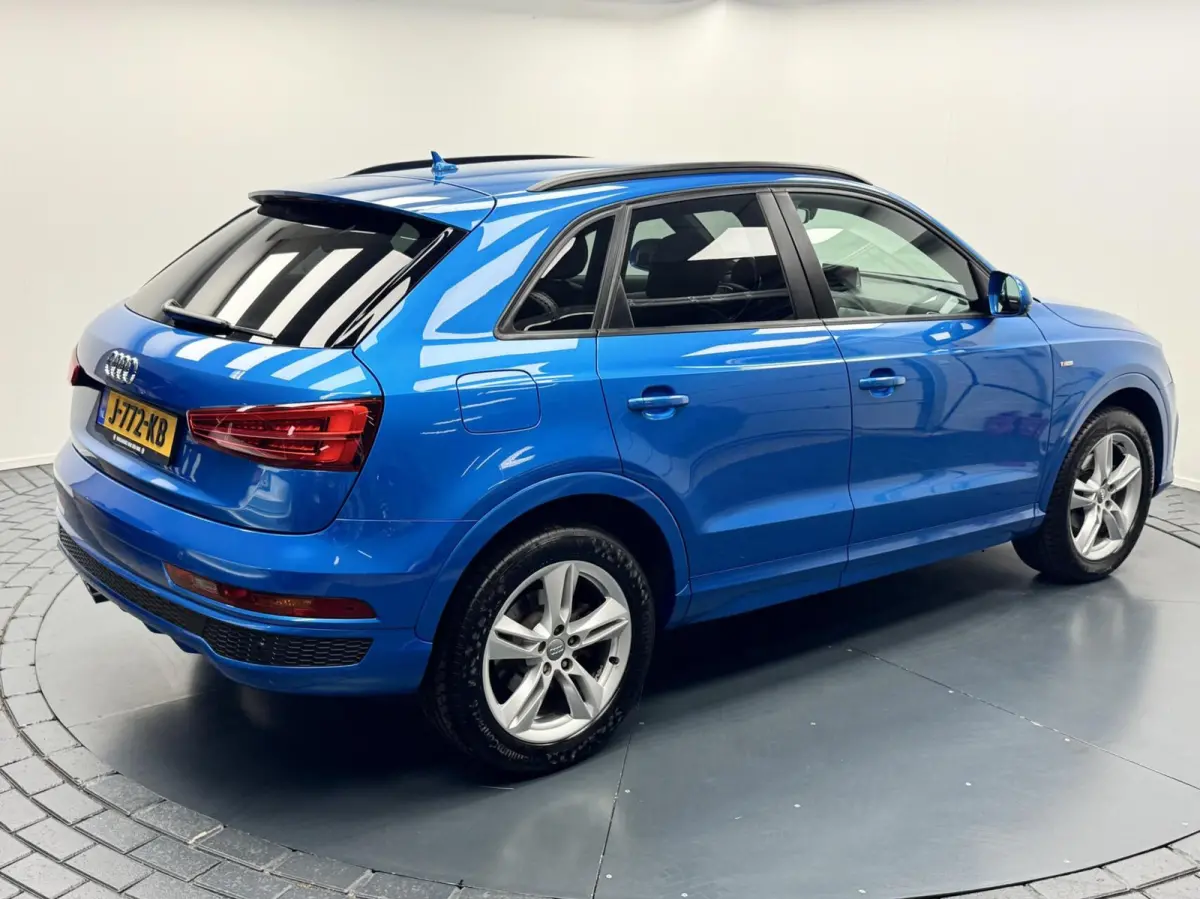 1.4 TFSI CoD S-Line Automaat-Leder-Navigatie-Cr.contr-Clima-Stoelverwarming-Parkeersensoren-Elek.Achterklep-Lm18''velgen