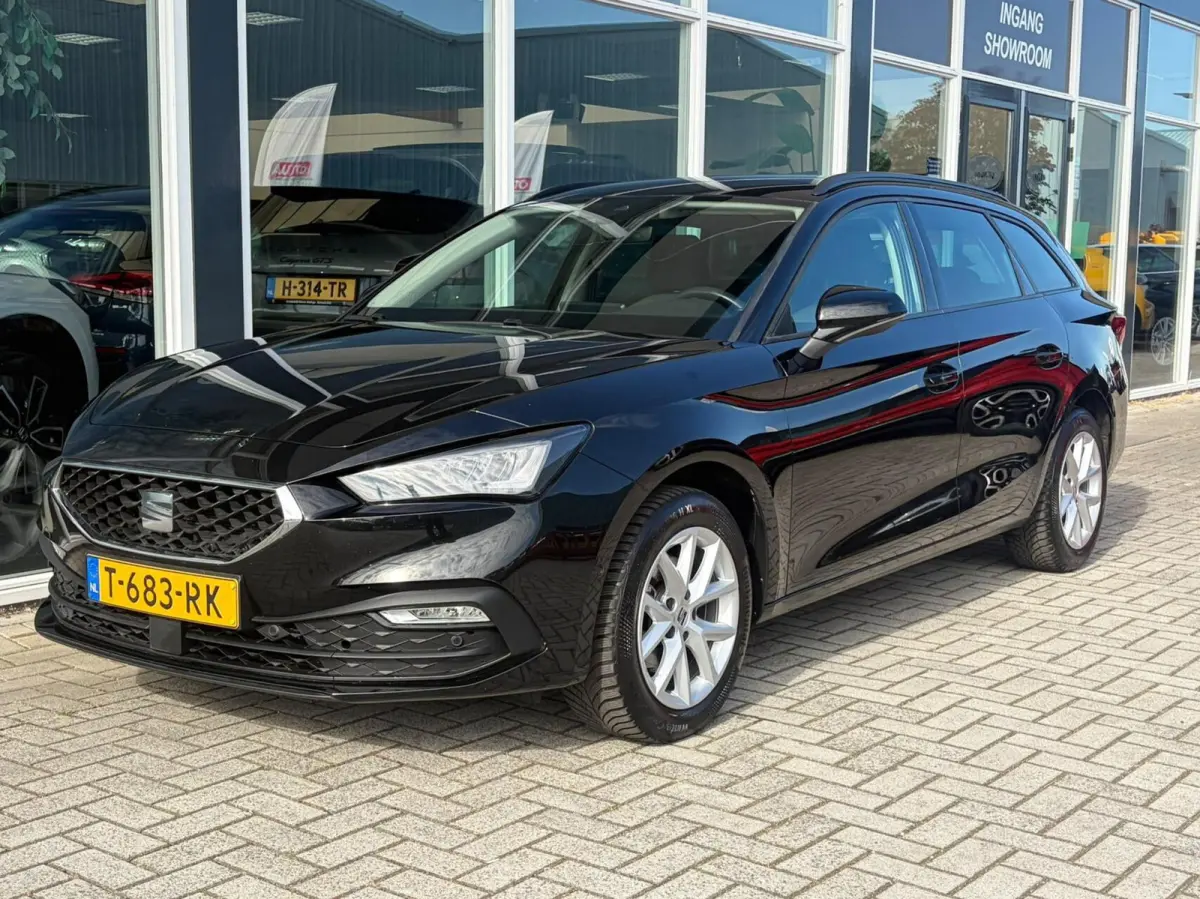 1.0 EcoTSI Style Business Intense|Automaat|Inklapbare Trekhaak|Camera|Apple Carplay+Android Auto