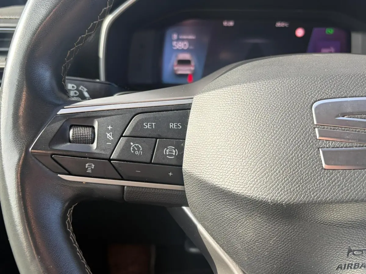 1.0 EcoTSI Style Business Intense|Automaat|Inklapbare Trekhaak|Camera|Apple Carplay+Android Auto