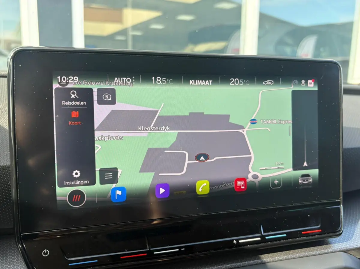 1.0 EcoTSI Style Business Intense|Automaat|Inklapbare Trekhaak|Camera|Apple Carplay+Android Auto