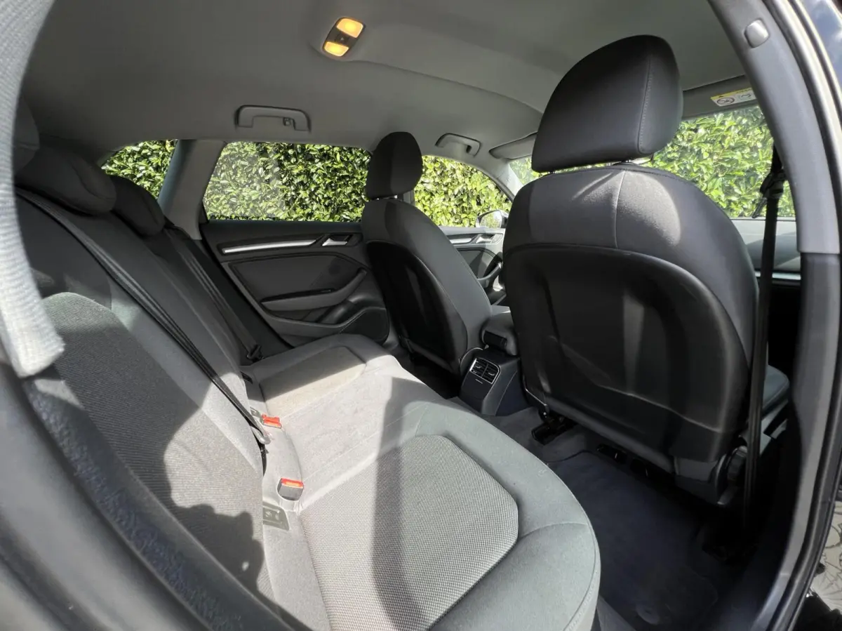 30 TDI S-TRONIC Design Pro Line Plus, FACELIFT, EURO6, NAVIGATIE, CRUISE CONTROL, CLIMATECONTROL, CAMERA, TREKHAAK, LICHTMETAAL 18"