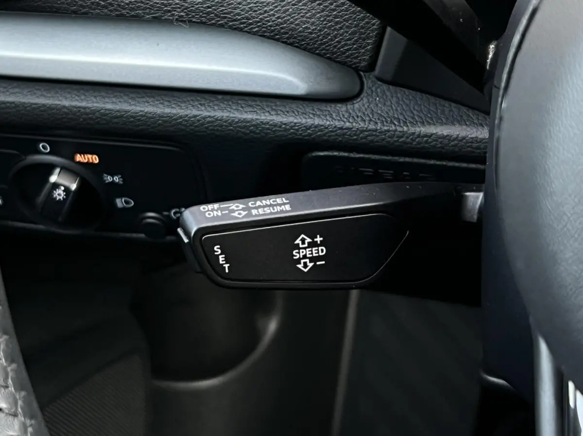 30 TDI S-TRONIC Design Pro Line Plus, FACELIFT, EURO6, NAVIGATIE, CRUISE CONTROL, CLIMATECONTROL, CAMERA, TREKHAAK, LICHTMETAAL 18"