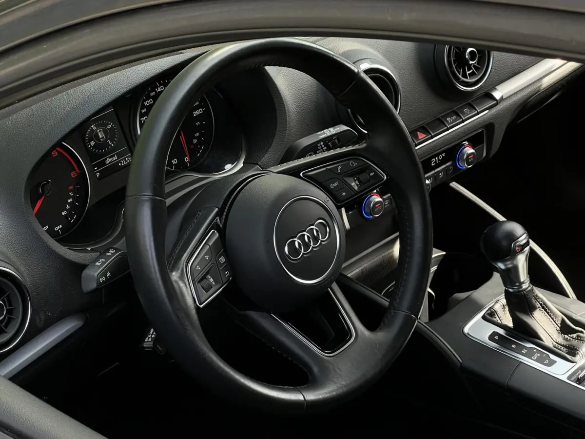 30 TDI S-TRONIC Design Pro Line Plus, FACELIFT, EURO6, NAVIGATIE, CRUISE CONTROL, CLIMATECONTROL, CAMERA, TREKHAAK, LICHTMETAAL 18"
