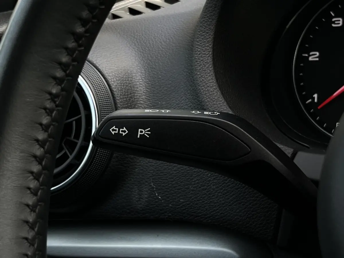 30 TDI S-TRONIC Design Pro Line Plus, FACELIFT, EURO6, NAVIGATIE, CRUISE CONTROL, CLIMATECONTROL, CAMERA, TREKHAAK, LICHTMETAAL 18"