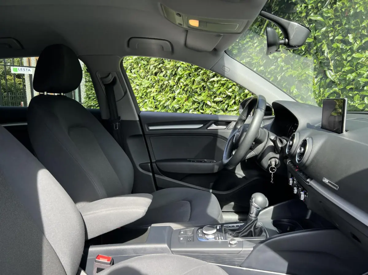 30 TDI S-TRONIC Design Pro Line Plus, FACELIFT, EURO6, NAVIGATIE, CRUISE CONTROL, CLIMATECONTROL, CAMERA, TREKHAAK, LICHTMETAAL 18"
