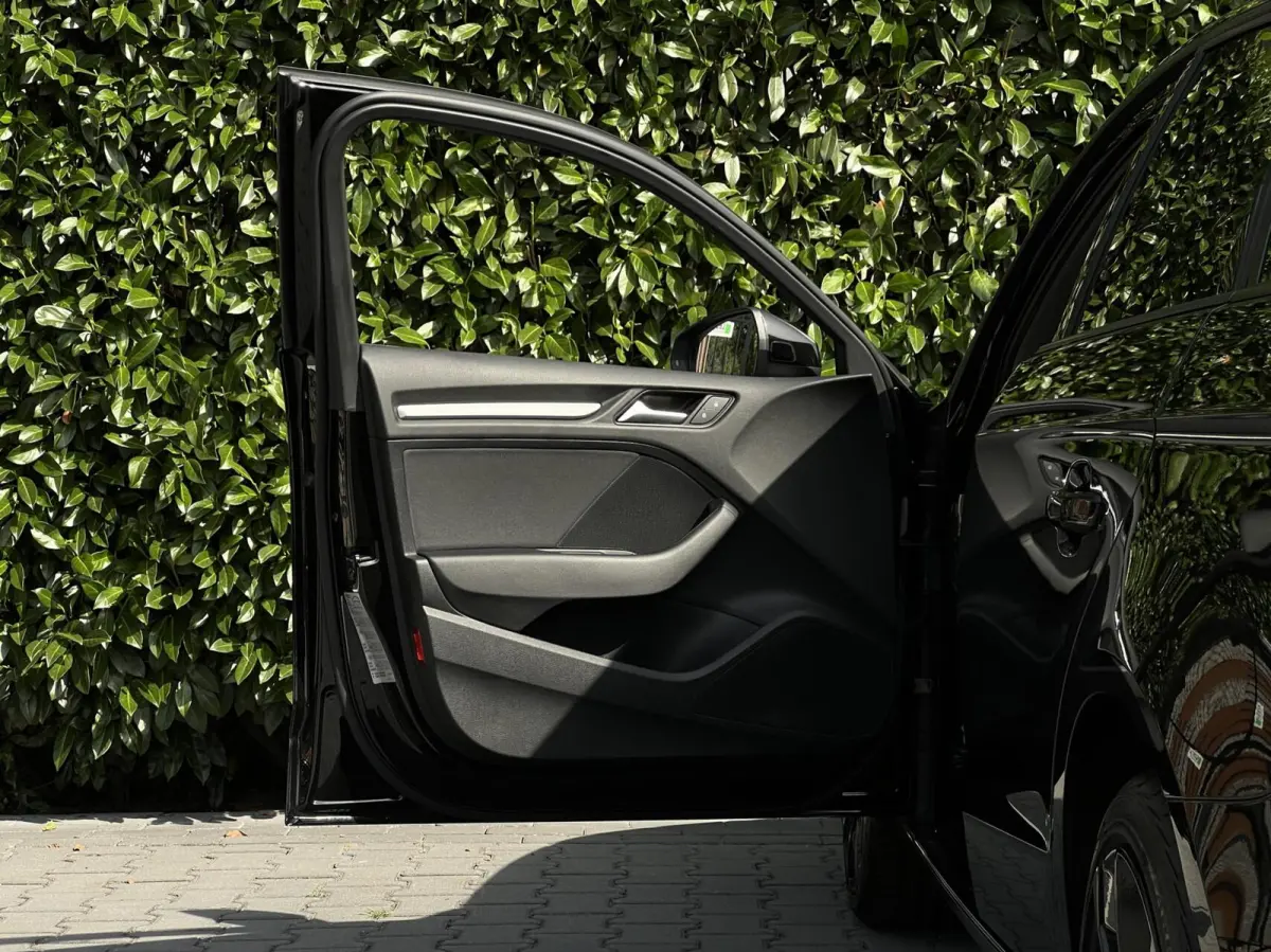 30 TDI S-TRONIC Design Pro Line Plus, FACELIFT, EURO6, NAVIGATIE, CRUISE CONTROL, CLIMATECONTROL, CAMERA, TREKHAAK, LICHTMETAAL 18"