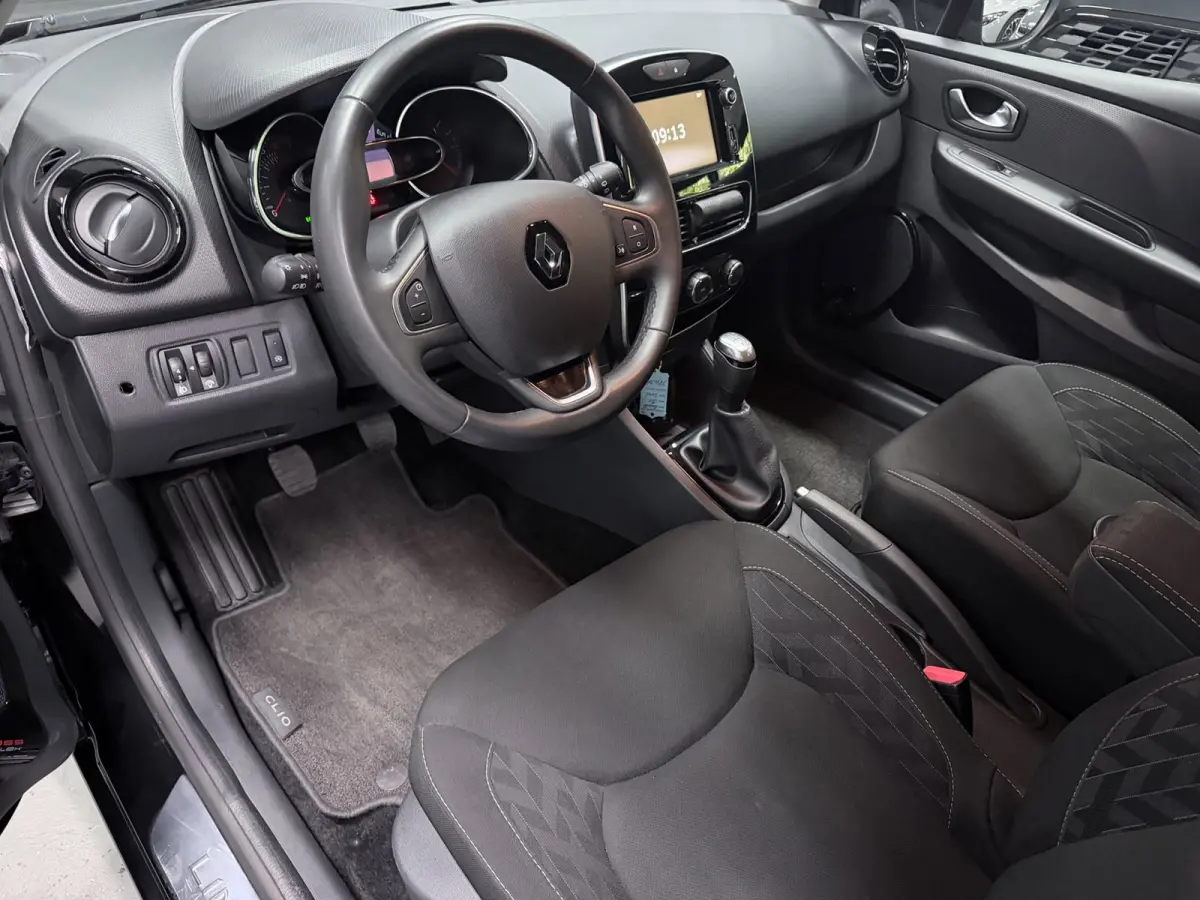 0.9 TCe Limited 68DKM/ NAVI/AIRCO/MP3/PDC/CRUISE///