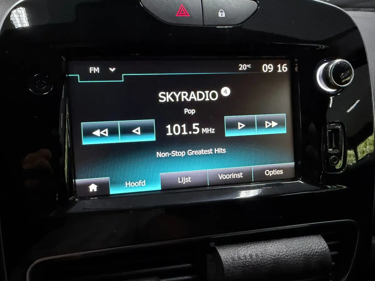 0.9 TCe Limited 68DKM/ NAVI/AIRCO/MP3/PDC/CRUISE///