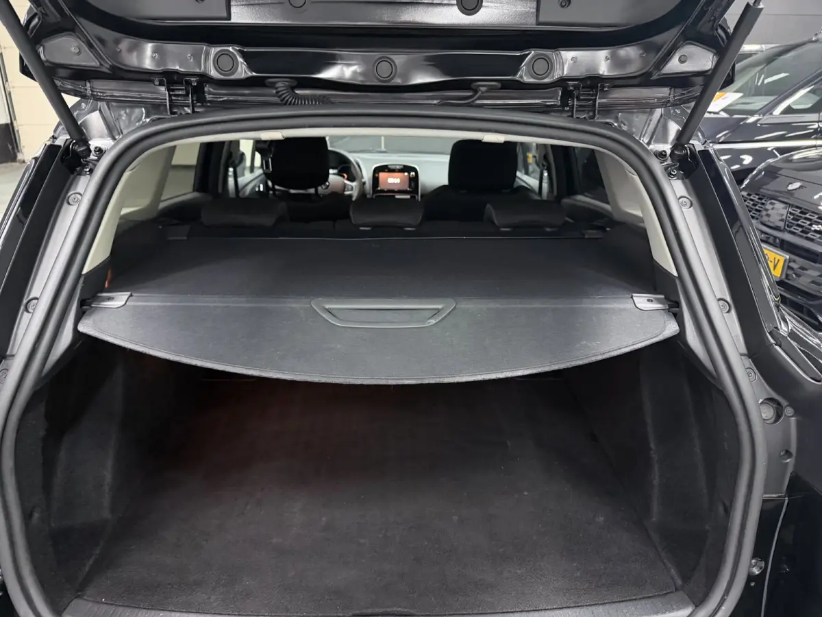 0.9 TCe Limited 68DKM/ NAVI/AIRCO/MP3/PDC/CRUISE///