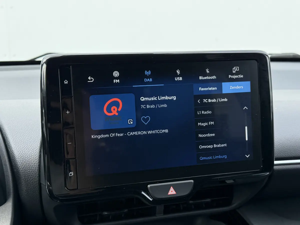 1.5 Hybrid Team D | ACC | CarPlay | Camera | Keyless | 17 inch