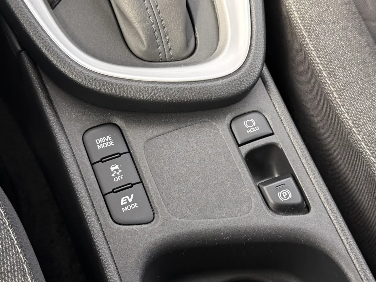 1.5 Hybrid Team D | ACC | CarPlay | Camera | Keyless | 17 inch