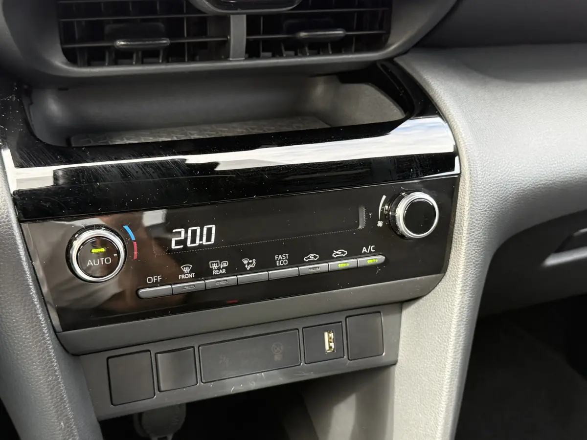 1.5 Hybrid Team D | ACC | CarPlay | Camera | Keyless | 17 inch