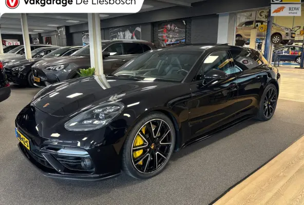4.0 Turbo S E-Hybrid / pano / leer / keramisch/ Bose / softclose / sportchrono