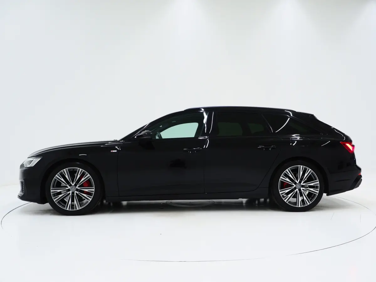 55 TFSI e quattro Competition | Leder/Alcantara | Memory | Cruise | PDC | Donkere Hemel | Sportstuur | Carplay
