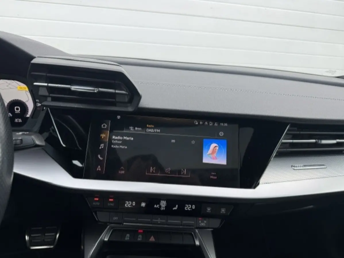30 TFSI S edition -Panorama-Virtual-Matrix