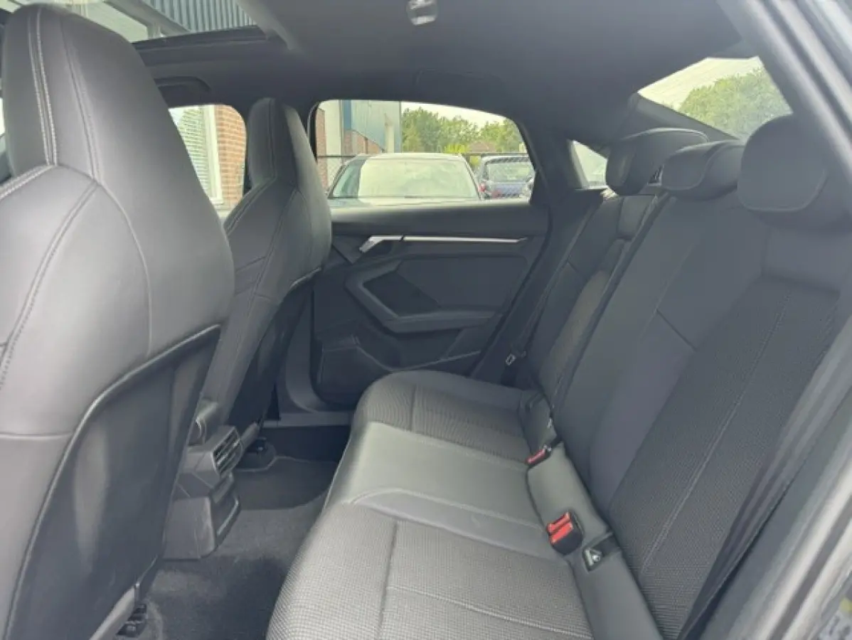 30 TFSI S edition -Panorama-Virtual-Matrix