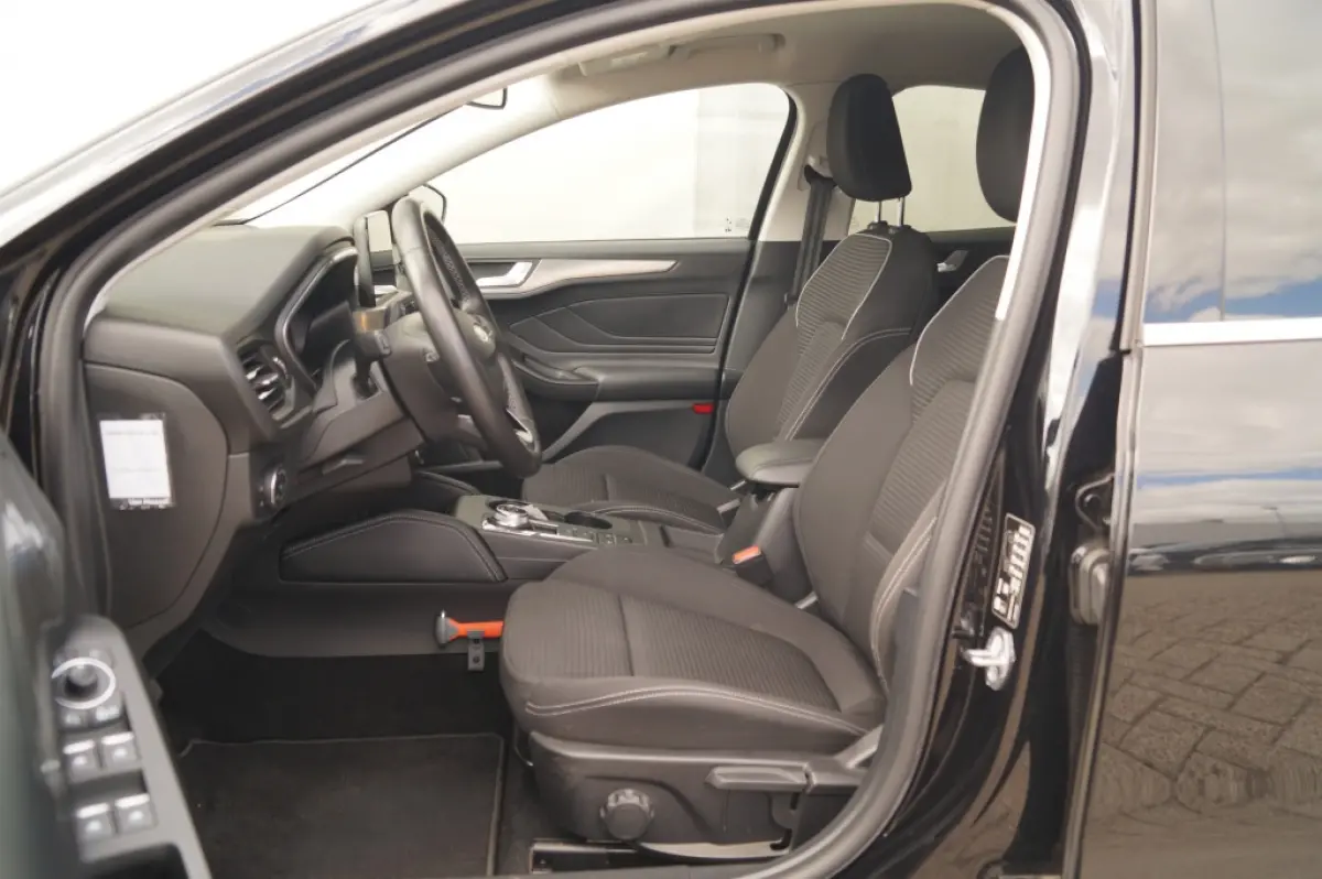 1.0 EcoBoost 125pk Automaat Titanium X Business