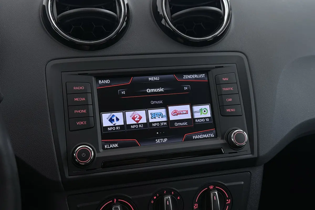 1.0 EcoTSI Style Connect | Org NL | CarPlay | Navigatie | Cruise Control |