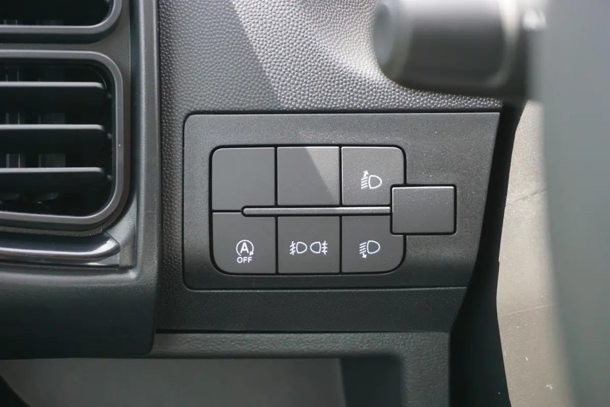 2.2 BlueHDi 180 L3H2 3.5t Nieuw en BPM vrij |180 pk automaat |2e airbag |Groot scherm |Navi |Climate control |Cruise |Metallic |Mooie camperbasis