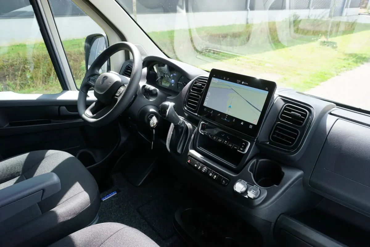 2.2 BlueHDi 180 L3H2 3.5t Nieuw en BPM vrij |180 pk automaat |2e airbag |Groot scherm |Navi |Climate control |Cruise |Metallic |Mooie camperbasis