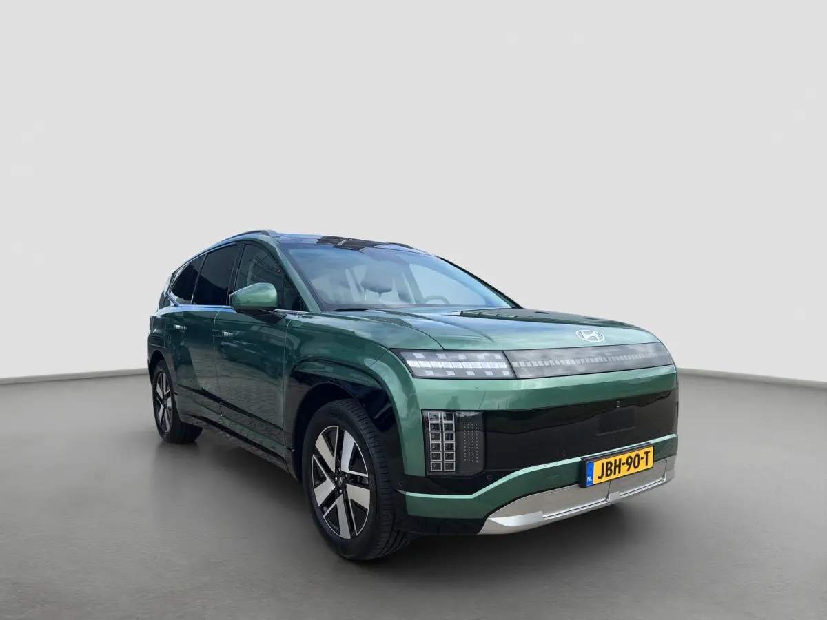 Connect+ AWD 7p. 110.3 kWh | Premium Audio | Adaptive cruise control | Dodehoek detectie | Leder | Niveauregeling | Schuifdak | Warmtepomp | Stoelverwarming | 360 graden camera | Elektrische