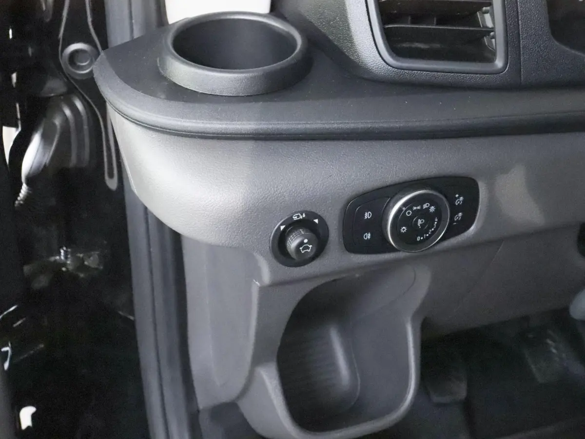 290 2.0 TDCI L2H2 Trend Airco Navigatie Bluetooth Camera Cruise Control Trekhaak