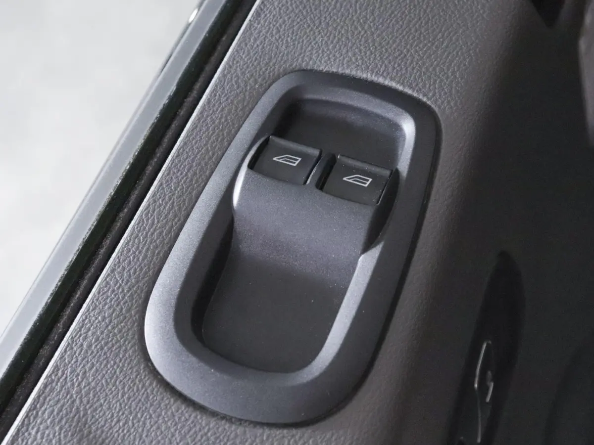 290 2.0 TDCI L2H2 Trend Airco Navigatie Bluetooth Camera Cruise Control Trekhaak