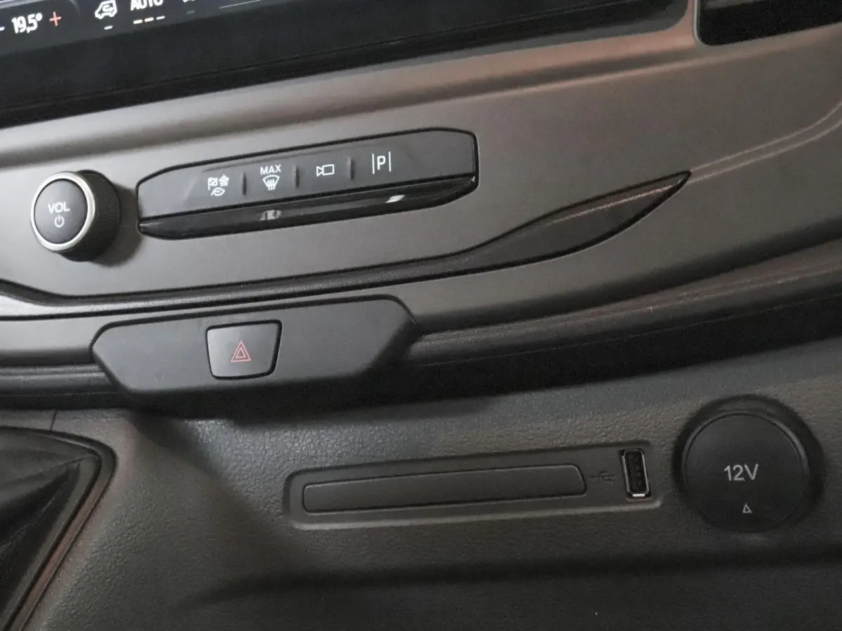 290 2.0 TDCI L2H2 Trend Airco Navigatie Bluetooth Camera Cruise Control Trekhaak