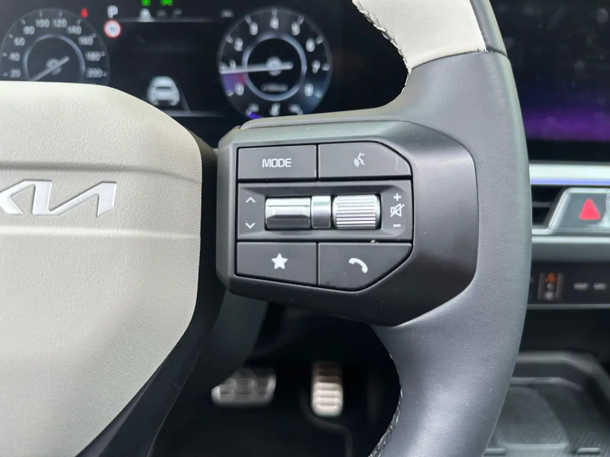 1.0 T-GDi MHEV GT-Line | AUTOMAAT | Schuif/Kanteldak | Stoel/Stuurverwarming | 10 Jaar Garantie |