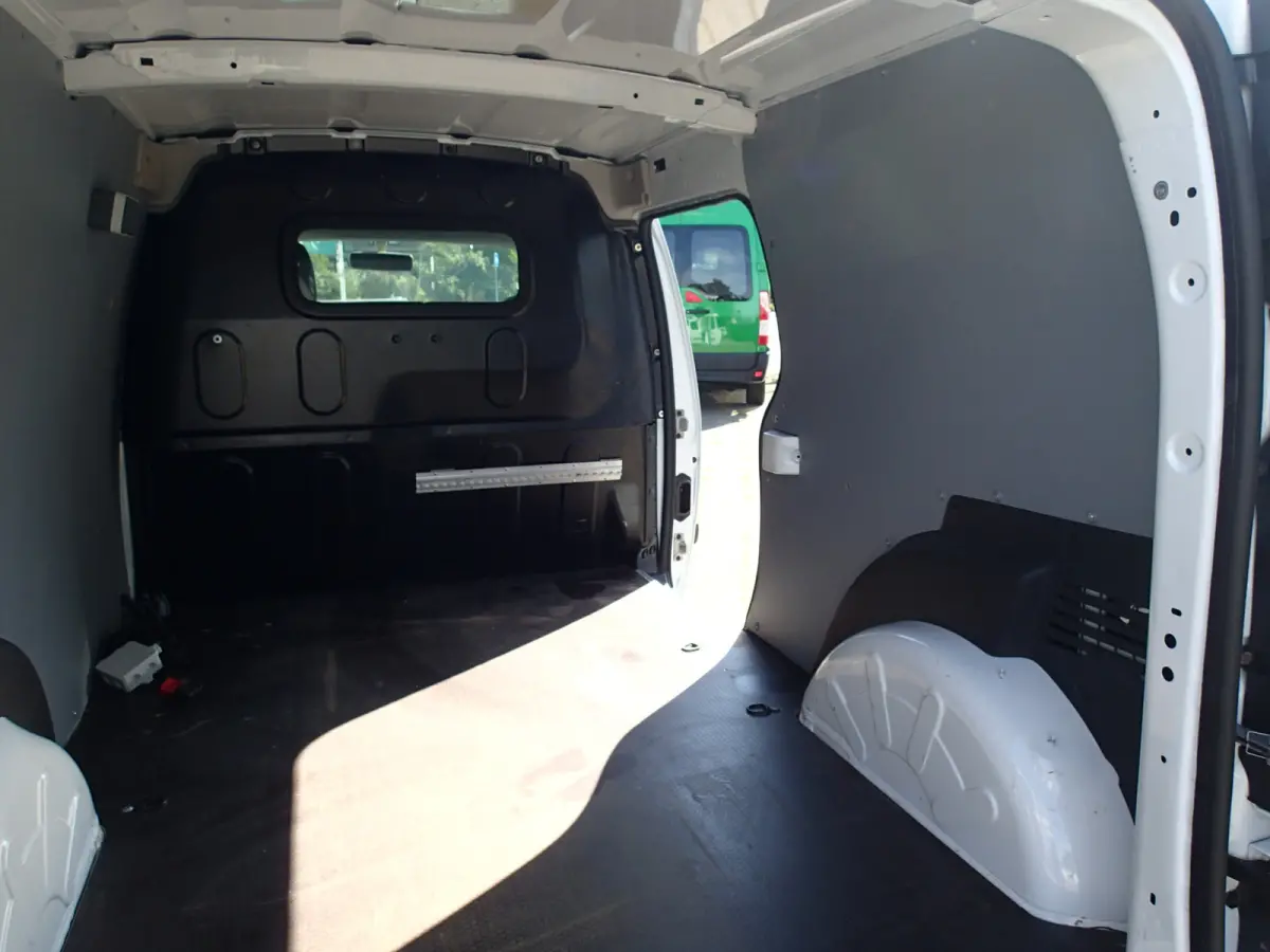 1.5 Blue dCi 95 Comfort Maxi VOORZIEN VAN AIRCO+NAV.+IMPERIAAL !!