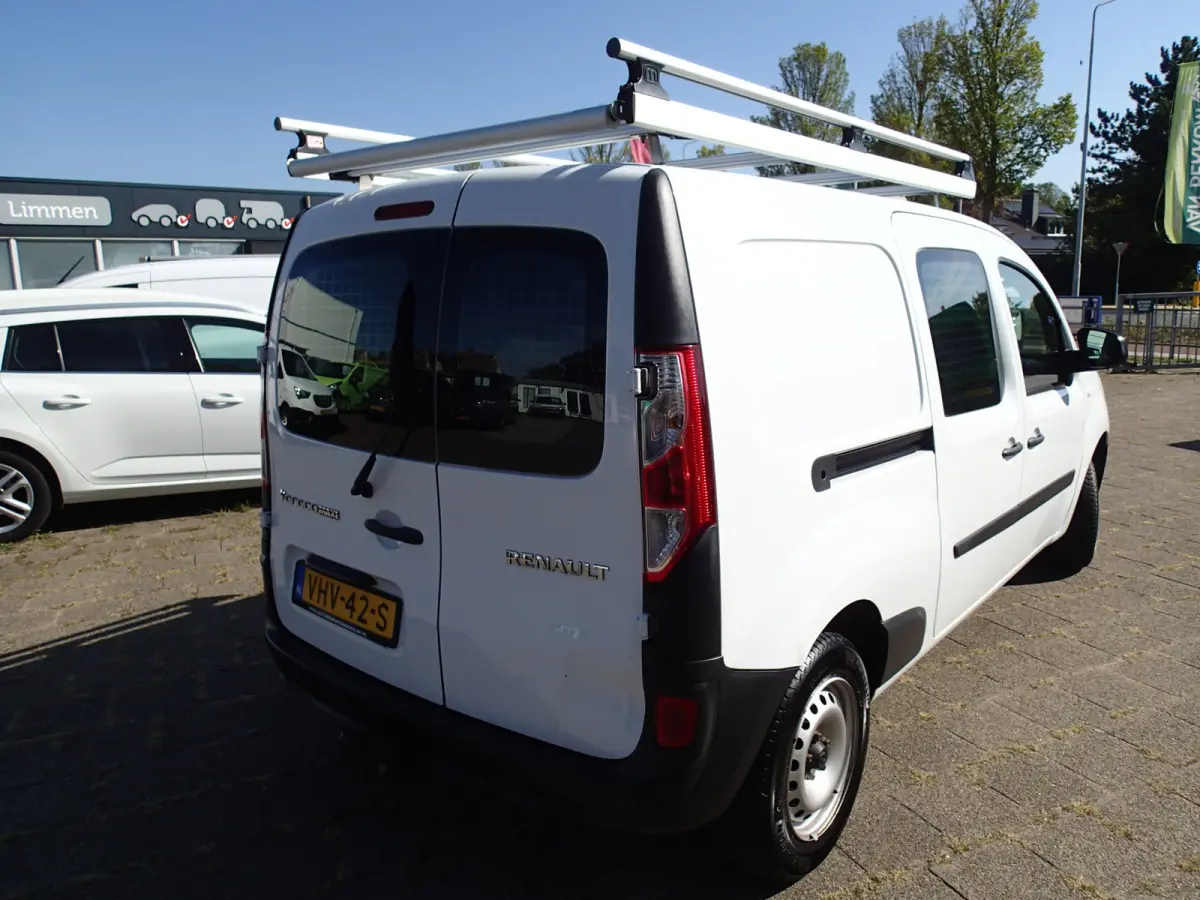 1.5 Blue dCi 95 Comfort Maxi VOORZIEN VAN AIRCO+NAV.+IMPERIAAL !!