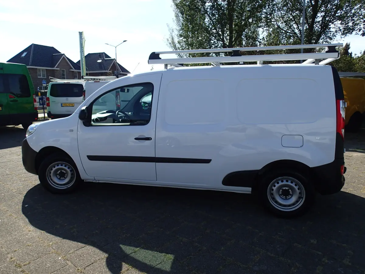 1.5 Blue dCi 95 Comfort Maxi VOORZIEN VAN AIRCO+NAV.+IMPERIAAL !!