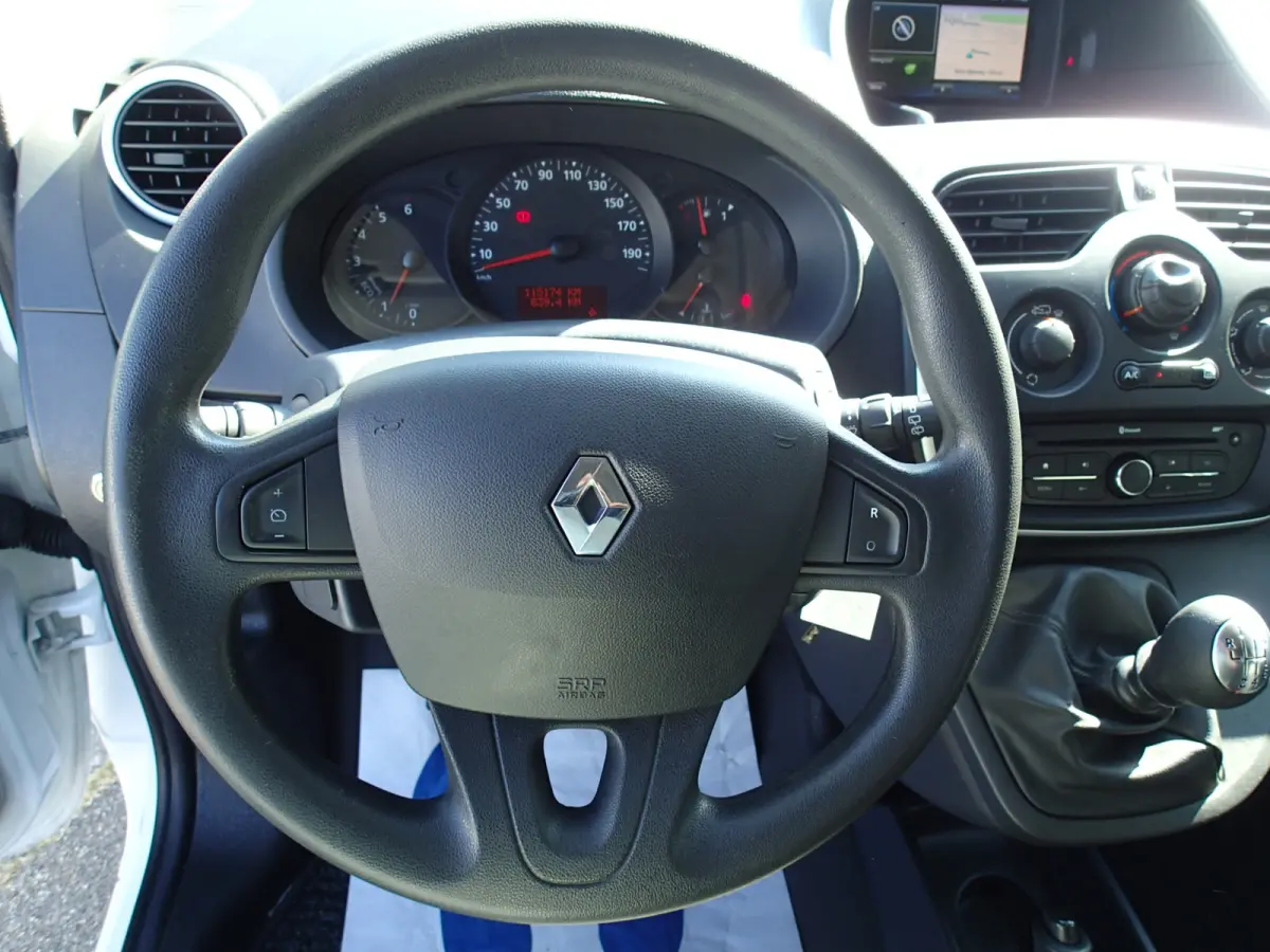 1.5 Blue dCi 95 Comfort Maxi VOORZIEN VAN AIRCO+NAV.+IMPERIAAL !!