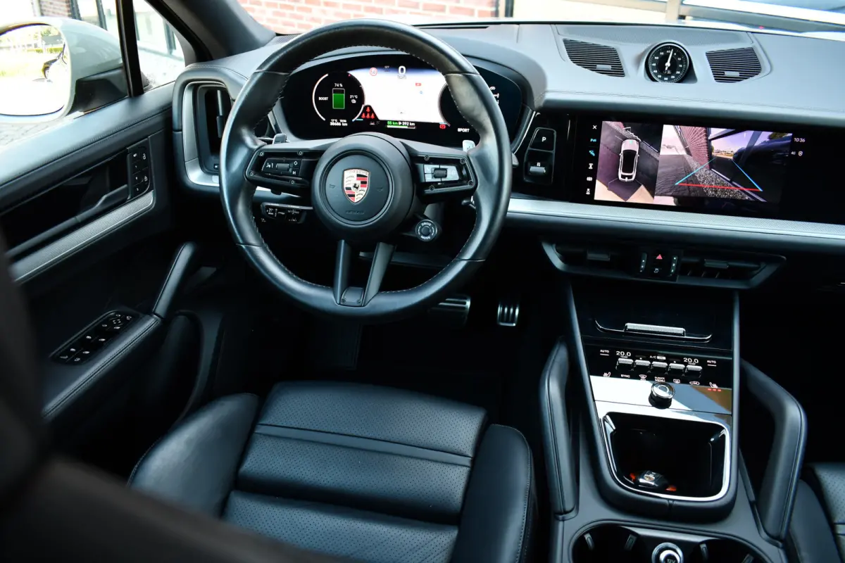 3.0 S E-Hybrid Pano Trekh ACC HUD 360 Chrono 22inch
