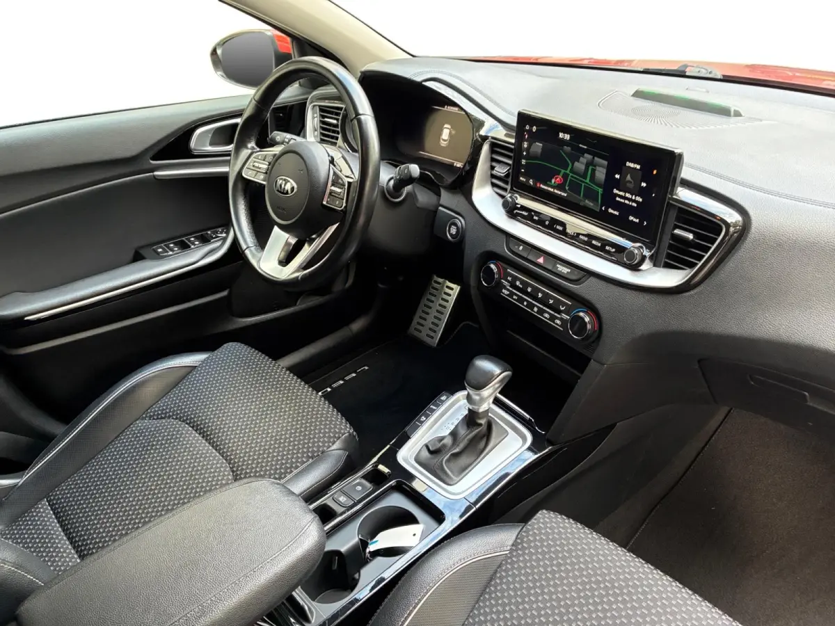 1.6 GDi PHEV DynamicLine