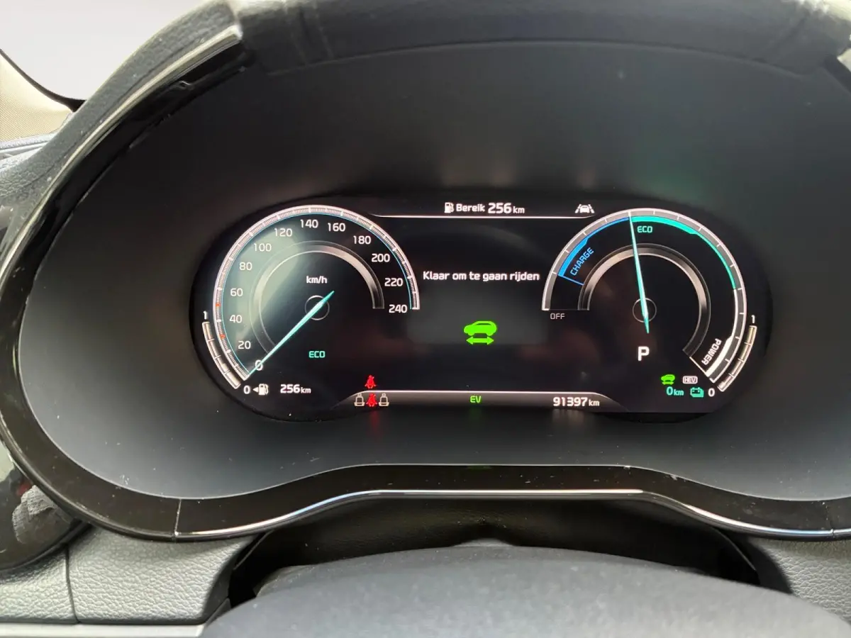1.6 GDi PHEV DynamicLine