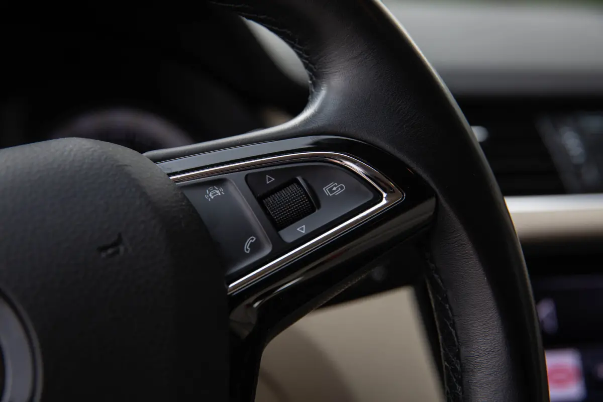 1.4 TSI Greentech Style Business , Trekhaak, Stoelverwarming, Carplay