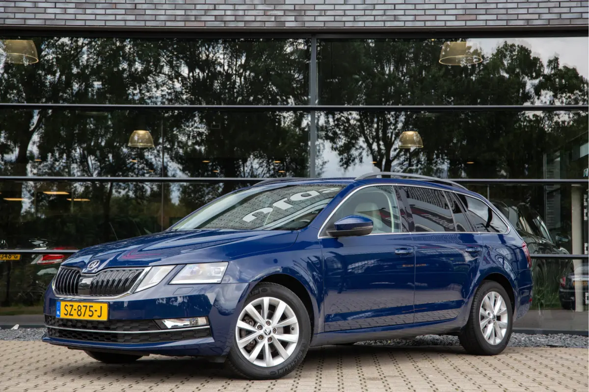 1.4 TSI Greentech Style Business , Trekhaak, Stoelverwarming, Carplay
