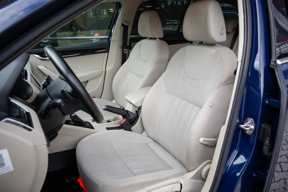 1.4 TSI Greentech Style Business , Trekhaak, Stoelverwarming, Carplay