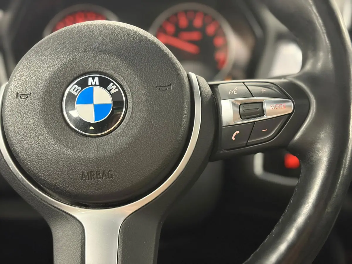 225XE Active Tourer*Plug-In Hybride*M-Sport*Head-Up*Pano*Leer*Winterpakket*Camera*