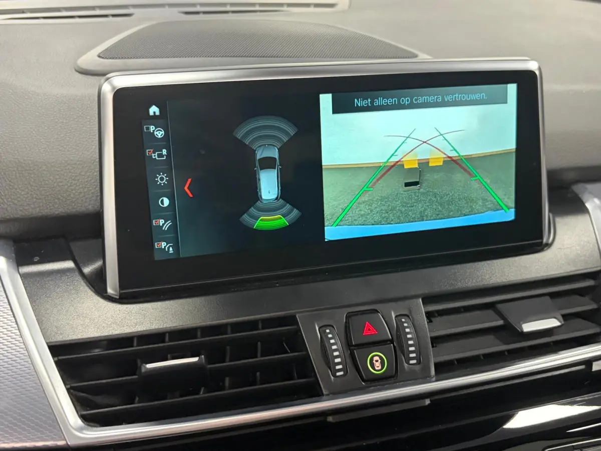 225XE Active Tourer*Plug-In Hybride*M-Sport*Head-Up*Pano*Leer*Winterpakket*Camera*