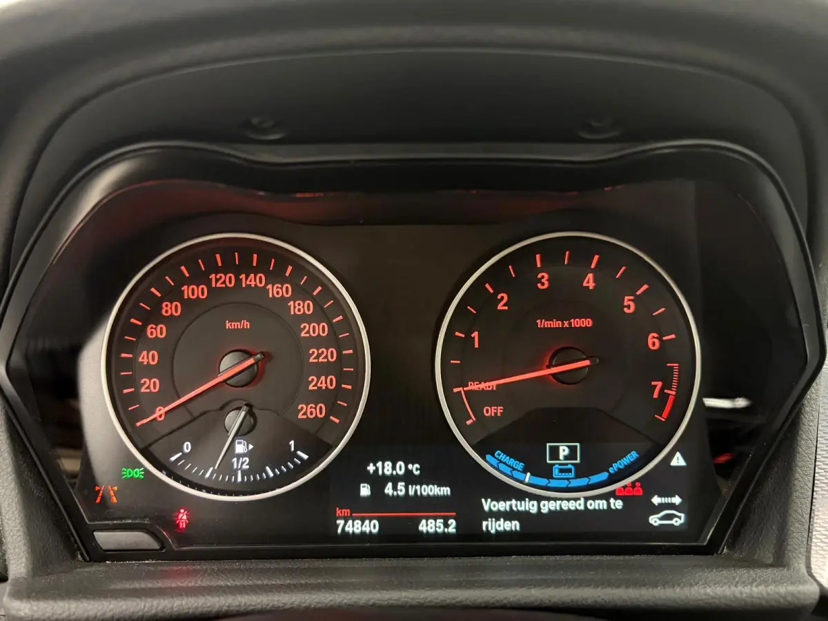 225XE Active Tourer*Plug-In Hybride*M-Sport*Head-Up*Pano*Leer*Winterpakket*Camera*