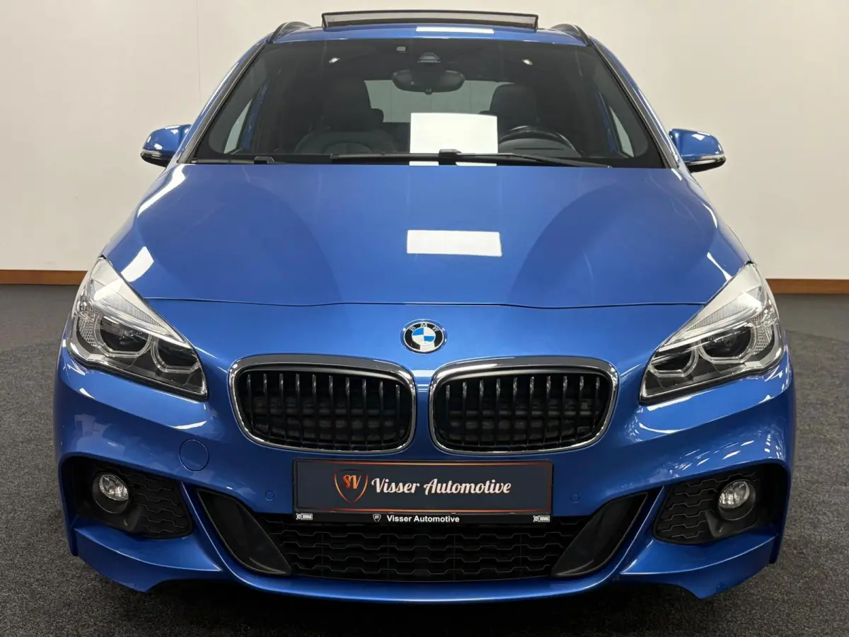 225XE Active Tourer*Plug-In Hybride*M-Sport*Head-Up*Pano*Leer*Winterpakket*Camera*