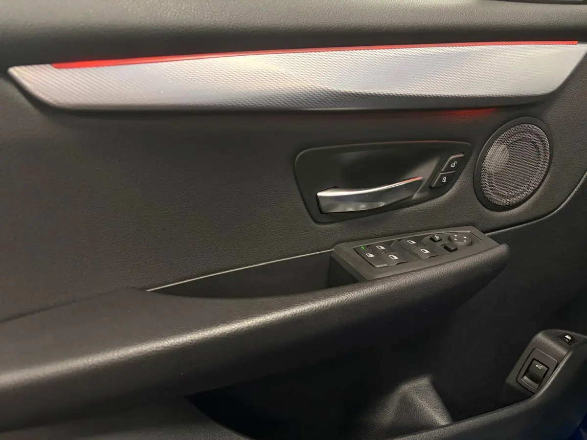 225XE Active Tourer*Plug-In Hybride*M-Sport*Head-Up*Pano*Leer*Winterpakket*Camera*