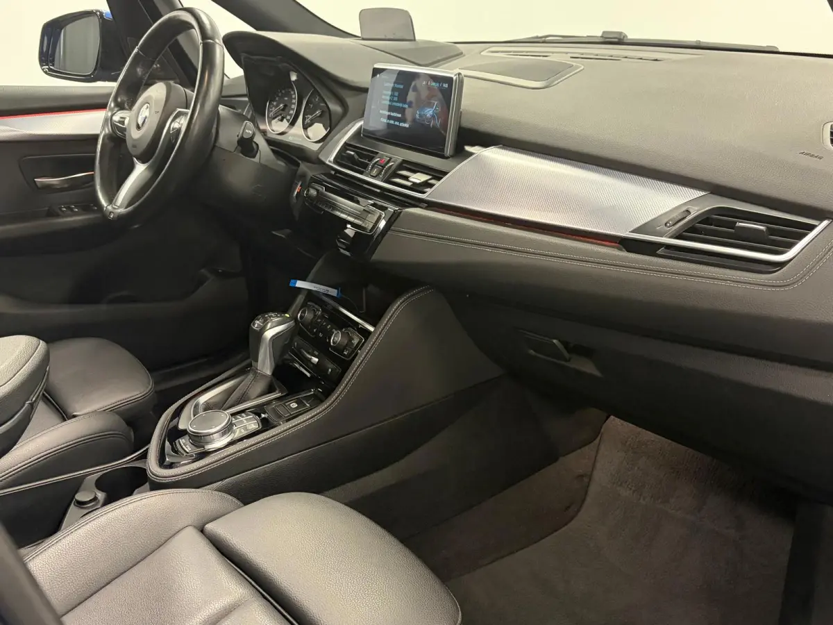 225XE Active Tourer*Plug-In Hybride*M-Sport*Head-Up*Pano*Leer*Winterpakket*Camera*