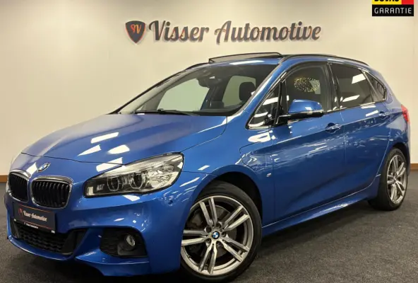 225XE Active Tourer*Plug-In Hybride*M-Sport*Head-Up*Pano*Leer*Winterpakket*Camera*